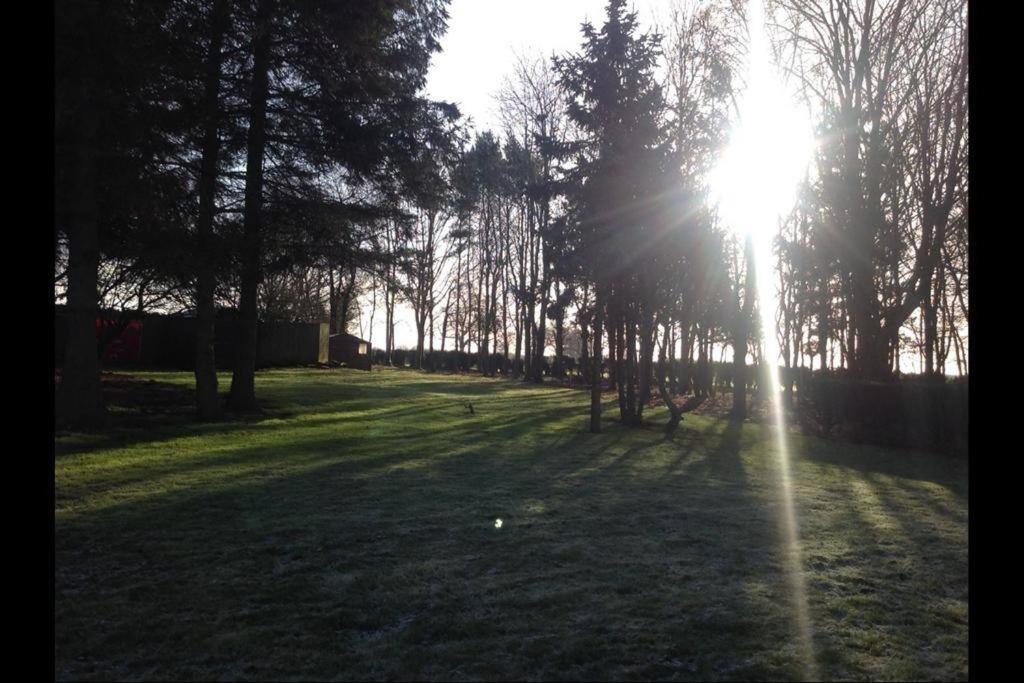 Brownhills Villa Eaton  Екстериор снимка