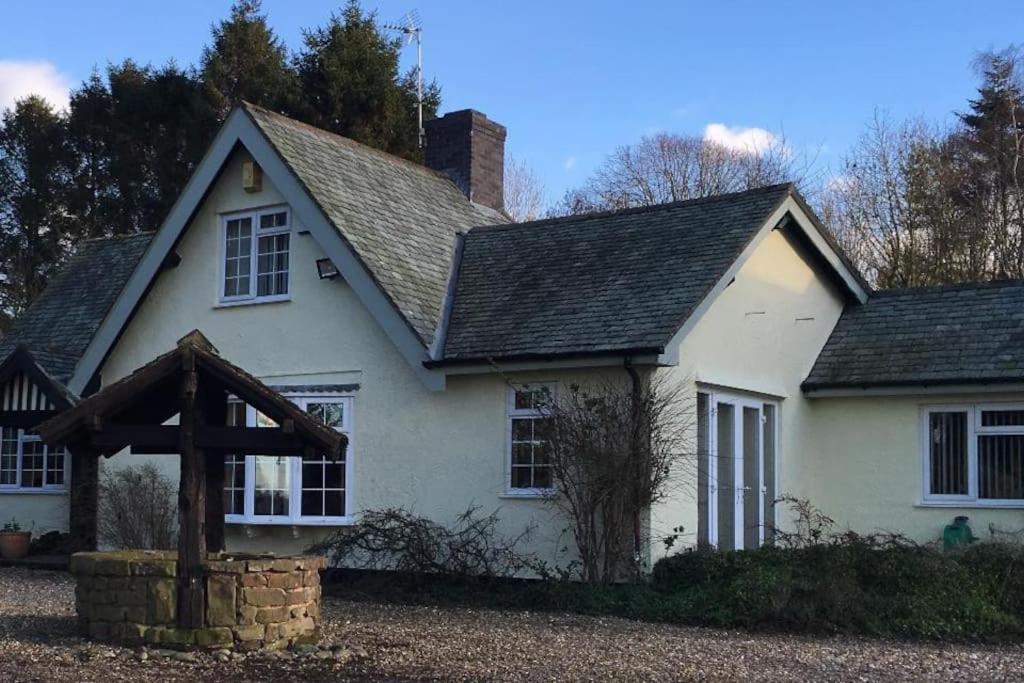 Brownhills Villa Eaton  Екстериор снимка