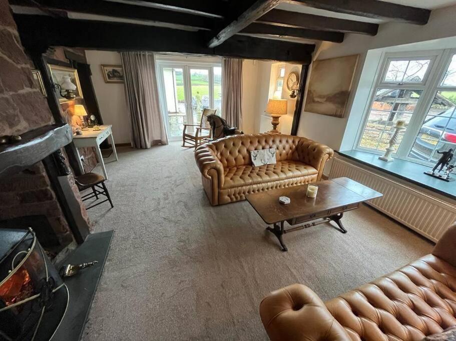 Brownhills Villa Eaton  Екстериор снимка